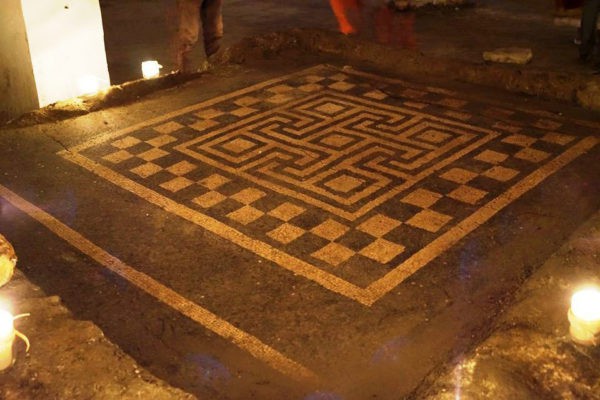 Zbulim arkeologjik ne bodrumet e një pallati në Durrës. Foto: Gëzim Kabashi/BIRN